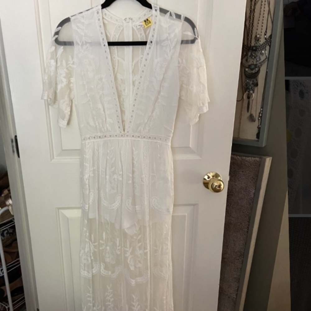 Honey Punch White Lace Romper/Dress